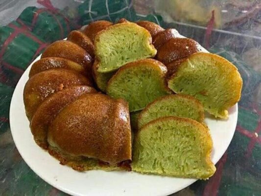 bánh bò nướng lá dứa